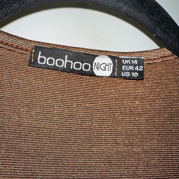 Boohoo Women's dark gold Mini Dress 10 night going out long sleeve plunge neck - Picture 6 of 9